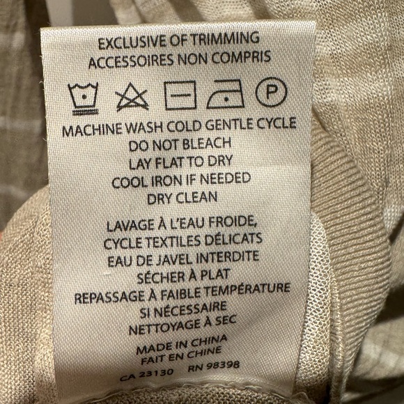 Judith & Charles - Poppy striped linen top - Picture 6 of 6